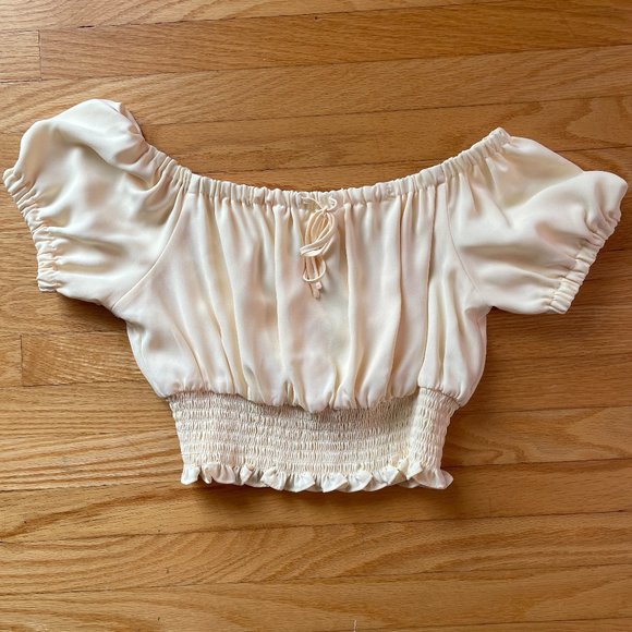 Aritzia Off-the-Shoulder Crop Top - Picture 1 of 3